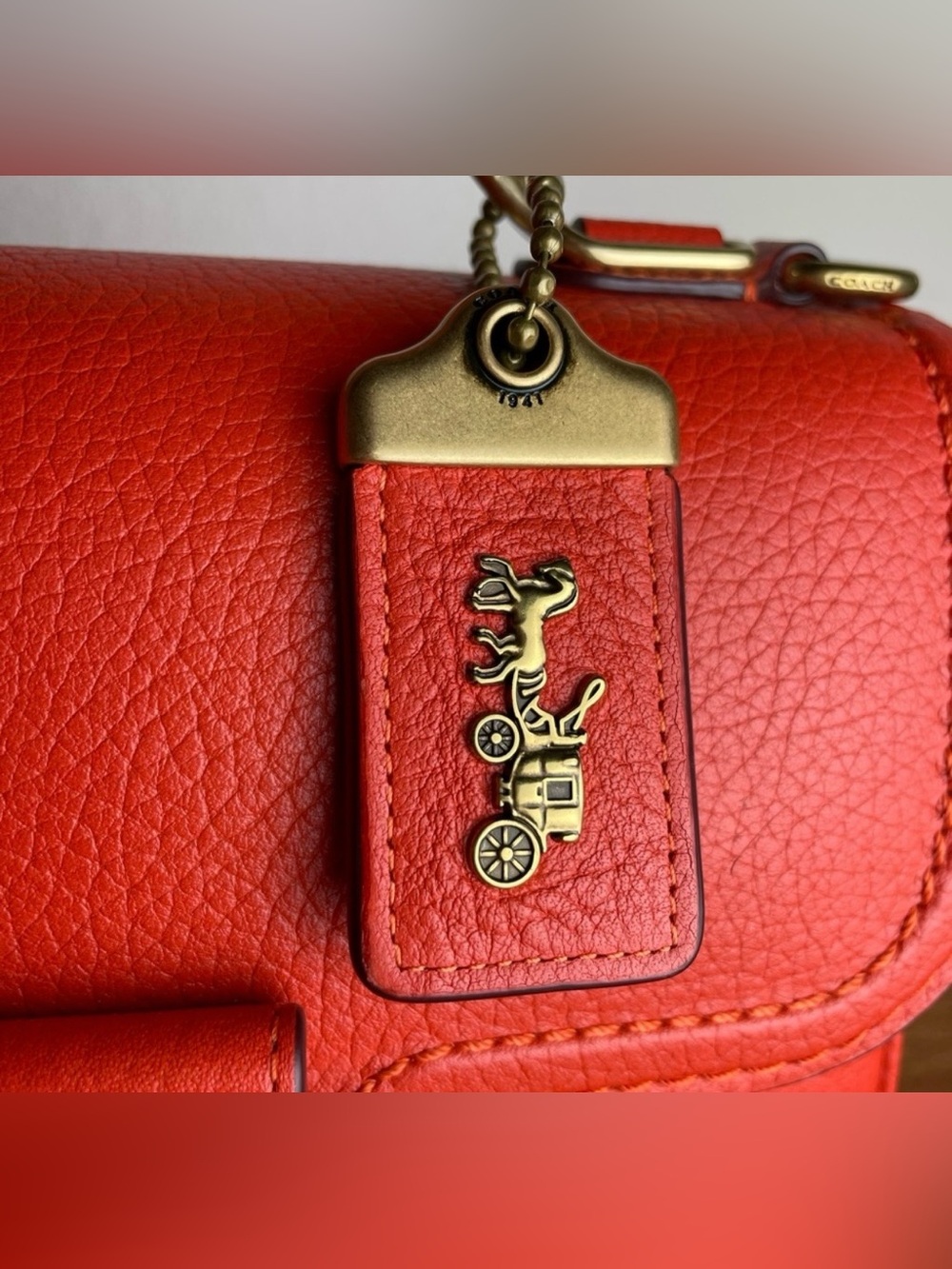 LIKE NEW Coach Riley Top Handle 22 mango - Picture 4 of 12